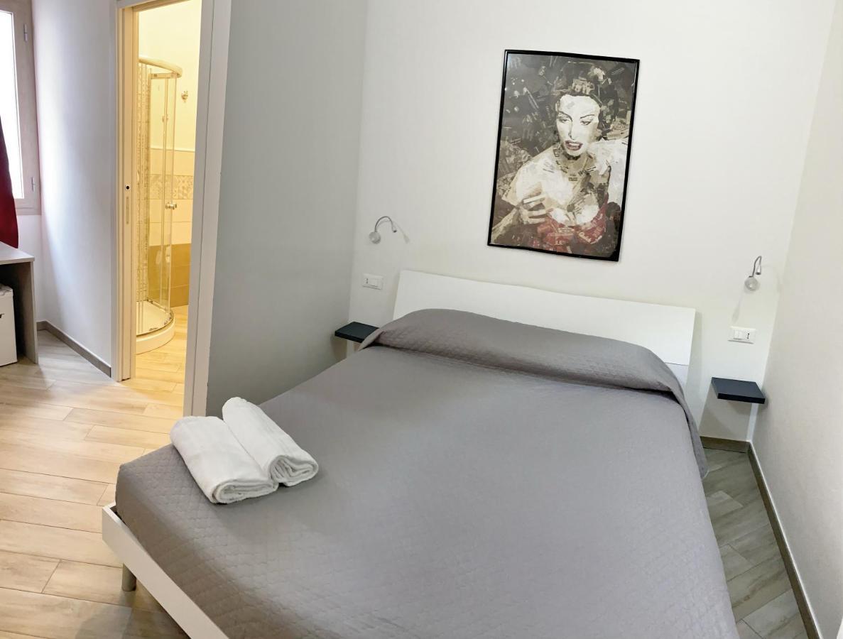 Domoblu Camere In Centro Tortolì Exterior foto